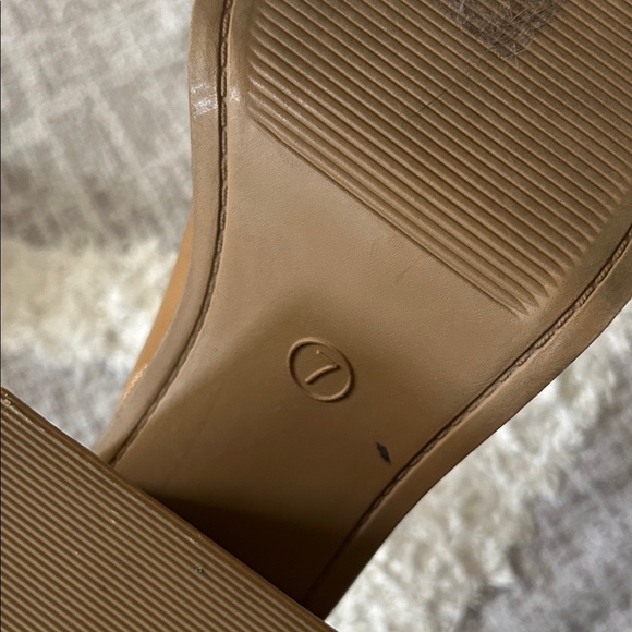 Universal Thread Tan Mules - Picture 3 of 4